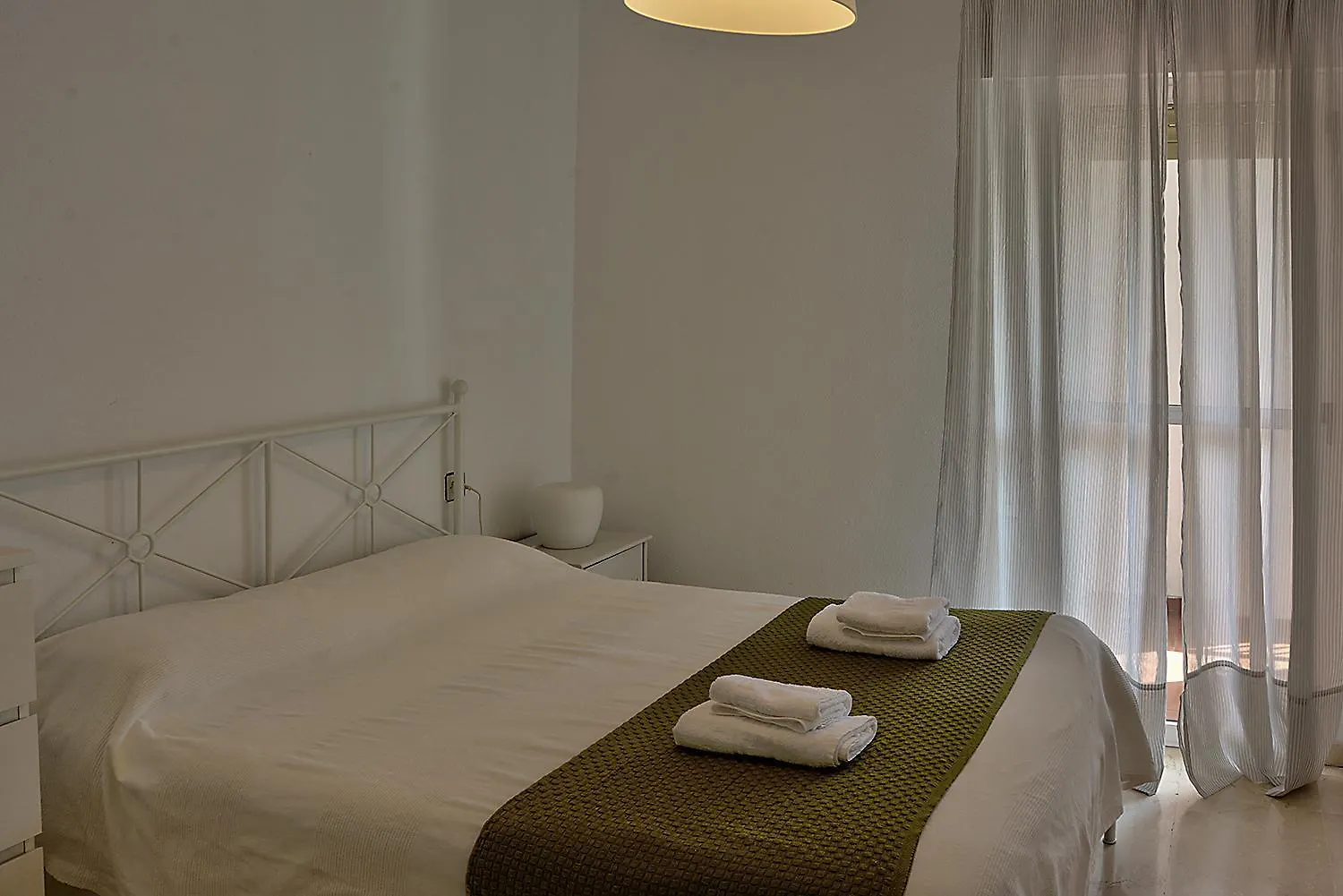 Luxury Apartment In Seville With Pool